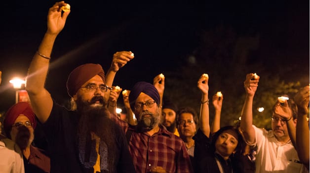 Conceived by SBU’s Sikh Students Association and the Muslim Students Association, the Stony Brook Vigil for Tolerance was a response to the gurdwara shooting in Oak Creek, Wis., and the mosque burning in Joplin, Mo. (Nina Lin/ The Statesman) 