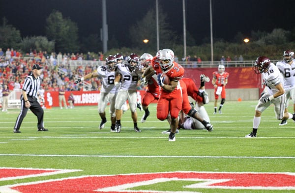 The Seawolves came back in the fourth quarter to defeat Colgate in the 2012 Homecoming game. Kevin Lizarazo/The Statesman