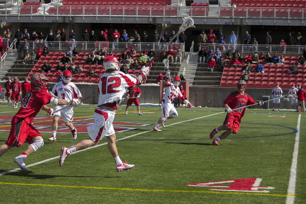 Stony brook has pushed their winning streak to four games beating out Rutgers in a high paced game. CHRISTOPHER CAMERON / THE STATESMAN