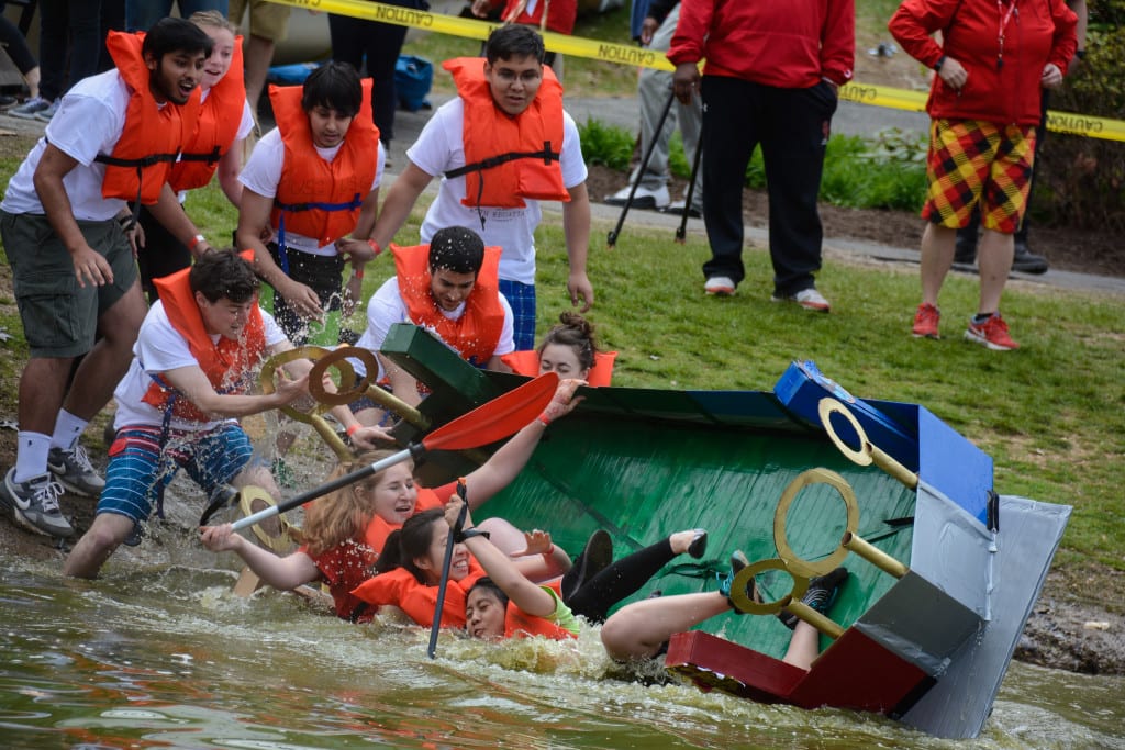 Stony Brook students capsizing on launch during the spring 2015 Roth Regatta. A report released in August revealed that potentially toxic cyanobacteria was present in Roth Pond. HEATHER KHALIFA / THE STATESMAN