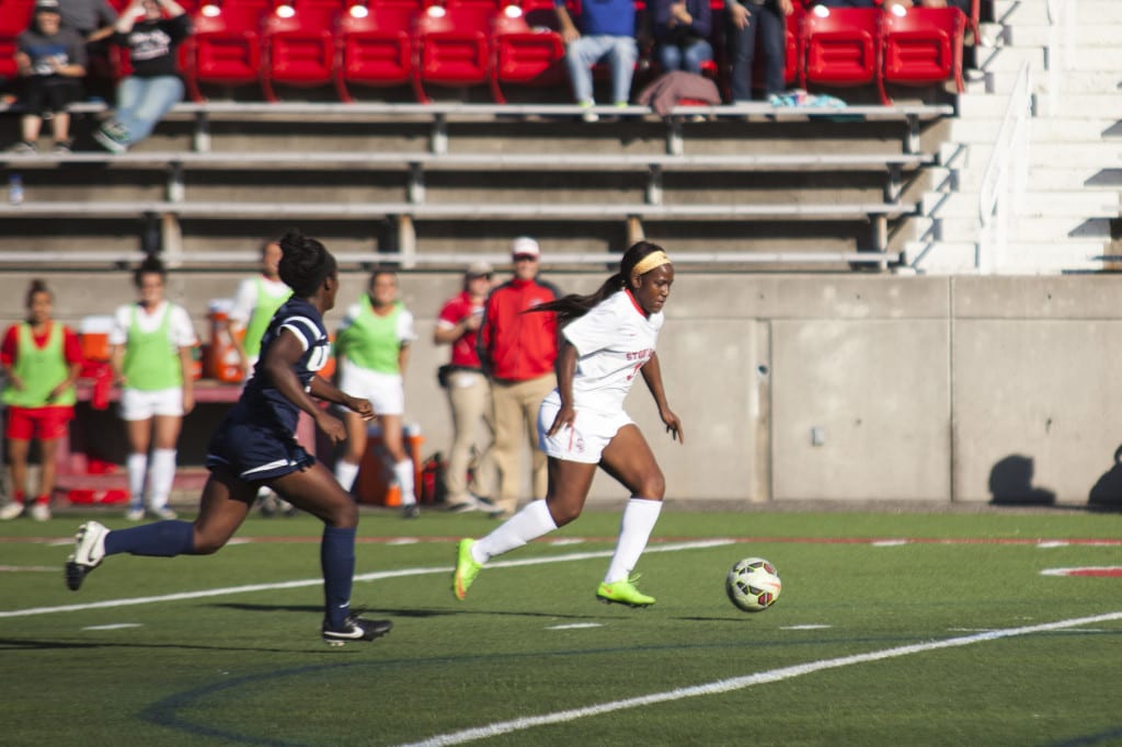 Edwards 87th minute PK gives Seawolves win over first-place UNH