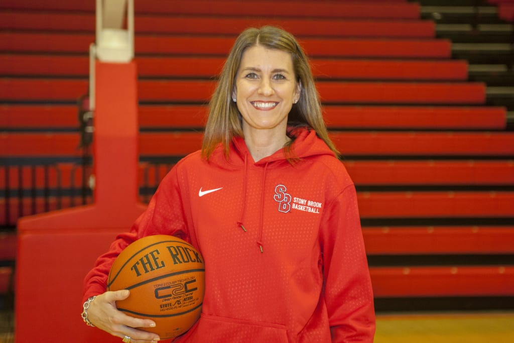 McCombs settles in as Womens Basketball coach