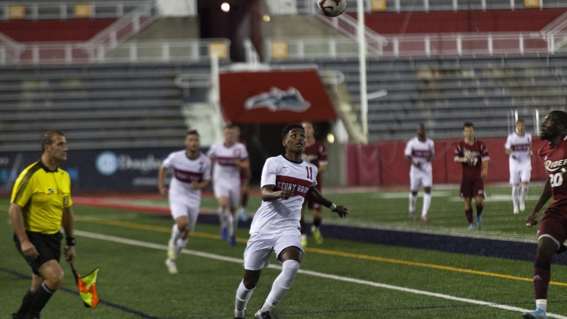 Stony Brook men’s soccer falls to UNH 1-0, start 0-2 in America East play
