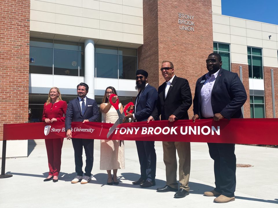 SUNY Chancellor Jim Malatras joined the Stony Brook Union ribbon cutting celebration.Maya Brown/THE STATESMAN