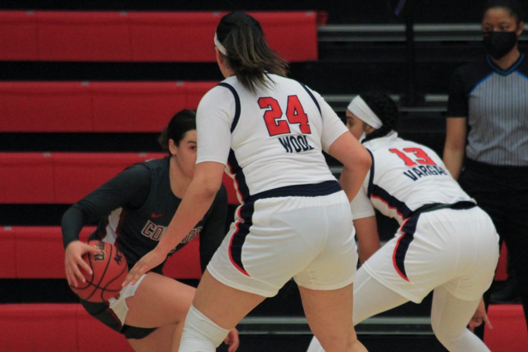 Stony Brook womens basketball closes out UNH for fourth straight win
