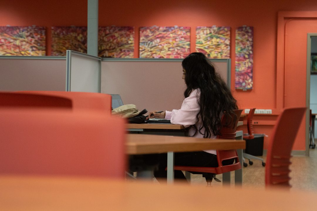 A student working in the Melville Library SINC site. The Newly renovated space opened at the beginning of the fall 2022 semester.BRITTNEY DIETZ/THE STATESMAN