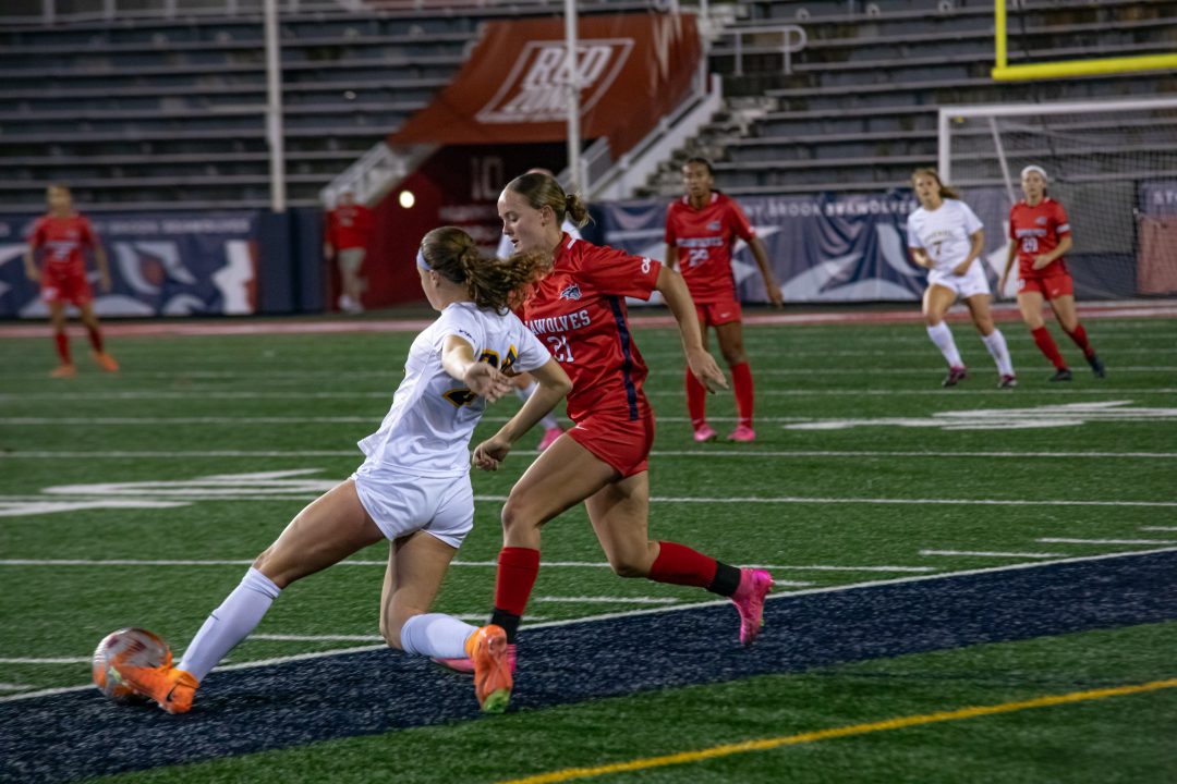 Forward Gabrielle Côté (foreground) defends against Drexel on Thursday, Oct. 12. Côté led the Stony Brook womens soccer team with four shots and three shots on goal at Northeastern on Thursday. BRITTNEY DIETZ/THE STATESMAN